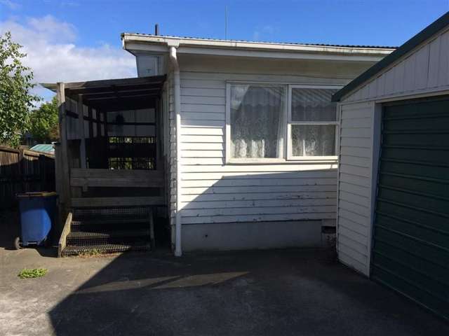 18a Sylvan Crescent Te Atatu South_4