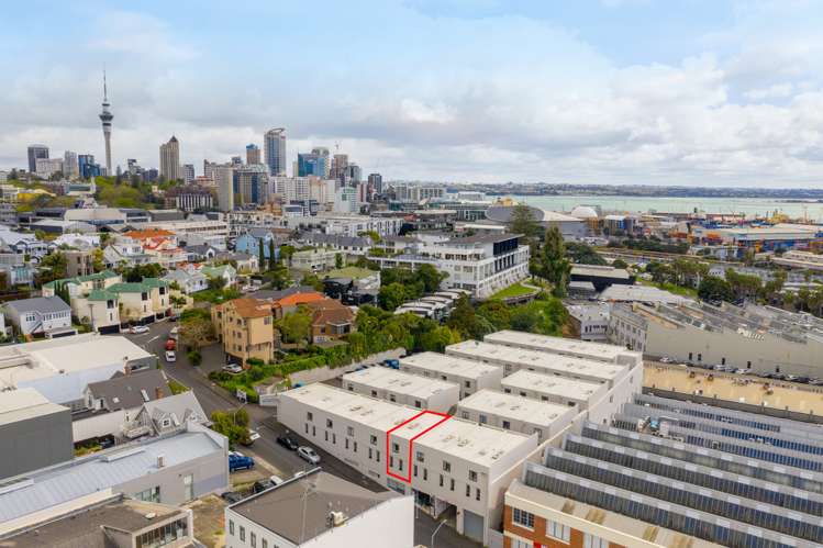 1f/8 Farnham Street Parnell_1