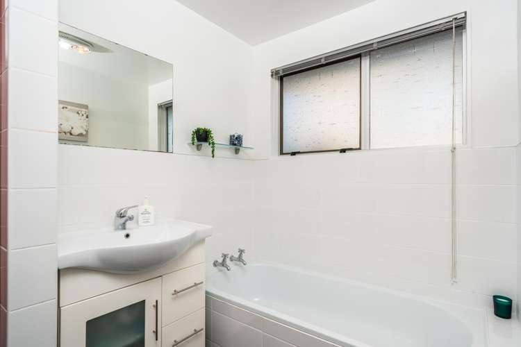 36 Woodman Drive Tawa_20