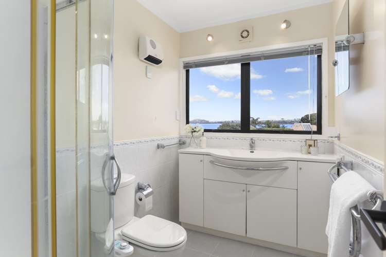 84 Hattaway Avenue Bucklands Beach_15