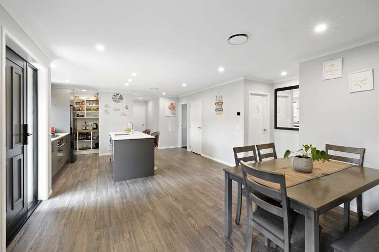 62b Magnolia Drive Westown_5