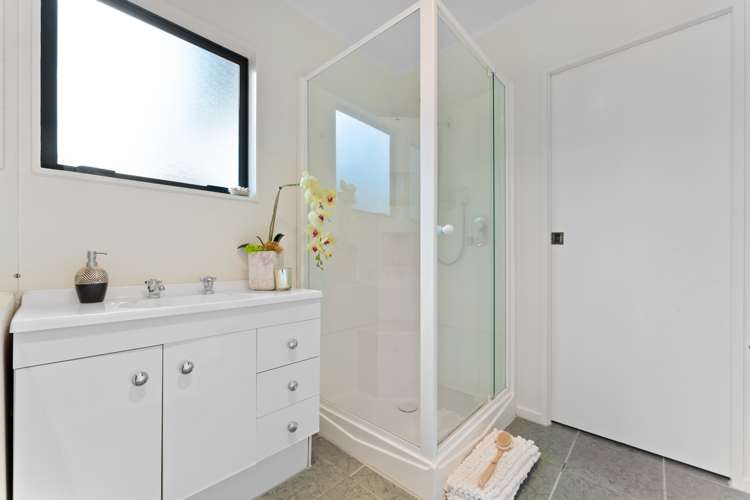 2/21 Tobruk Crescent Milford_18