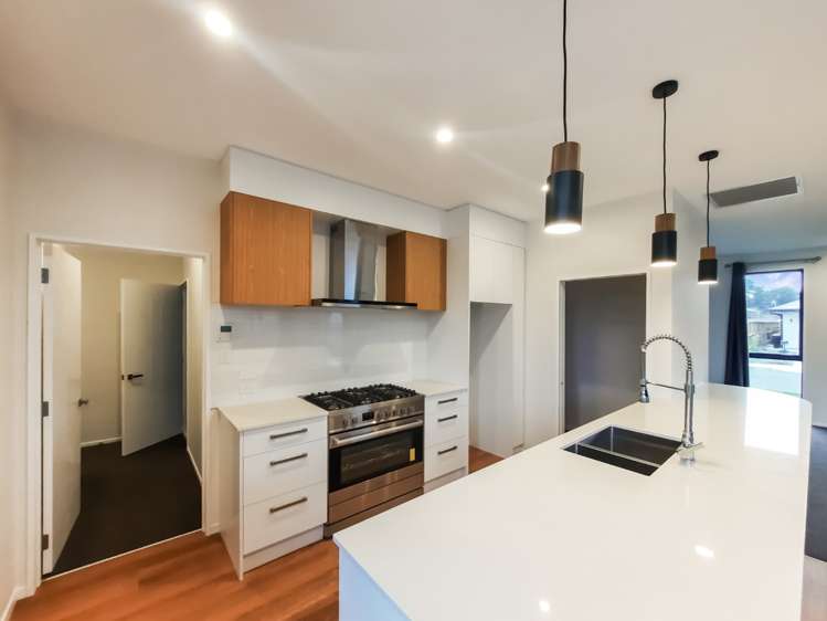 16 Tara Crescent 500171_1