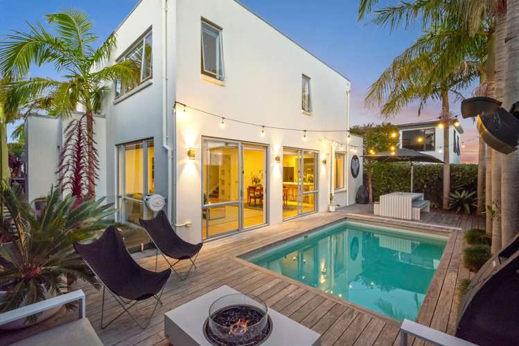 15 Waitemata Road Hauraki_1