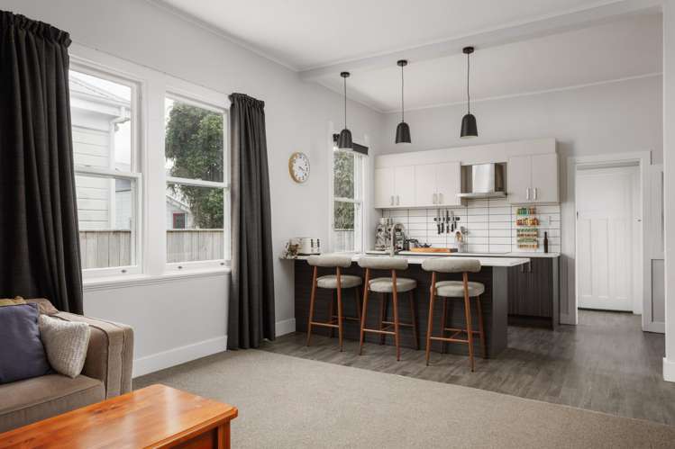 122 Crawford Road Kaiti_5