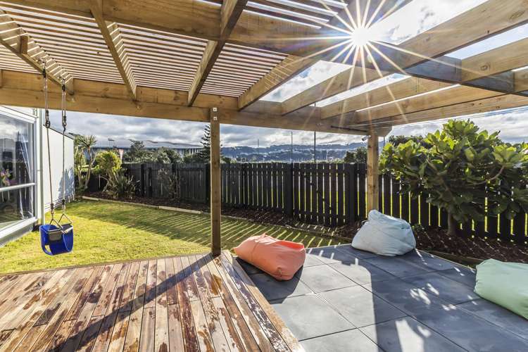 2/163 Rongotai Road Rongotai_5