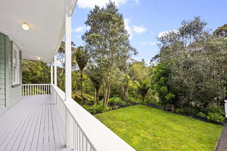 1-9 Deirdre Place Titirangi_30