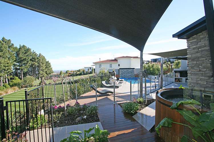 7 The Ridge Kennedys Bush_42