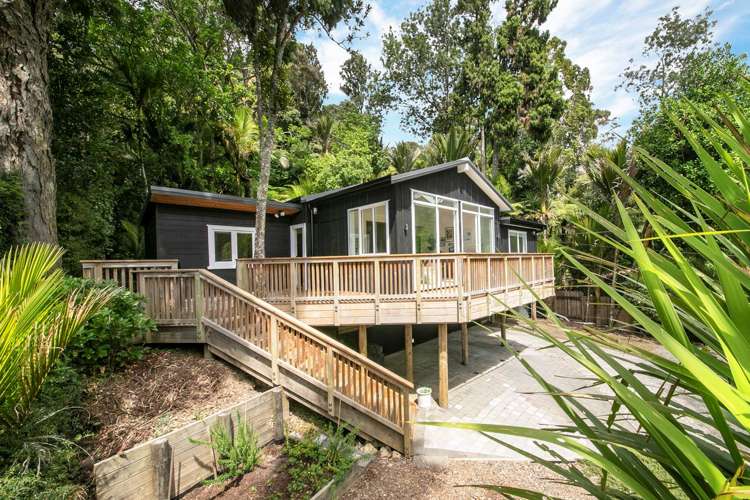 22 Mahoe Road Titirangi_1