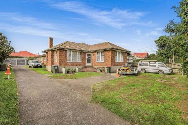 1, 2, 3/66 Walmsley Road Otahuhu_1