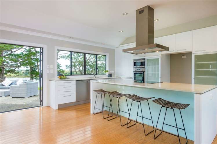 62c Edward Jonkers Drive Riverhead_8