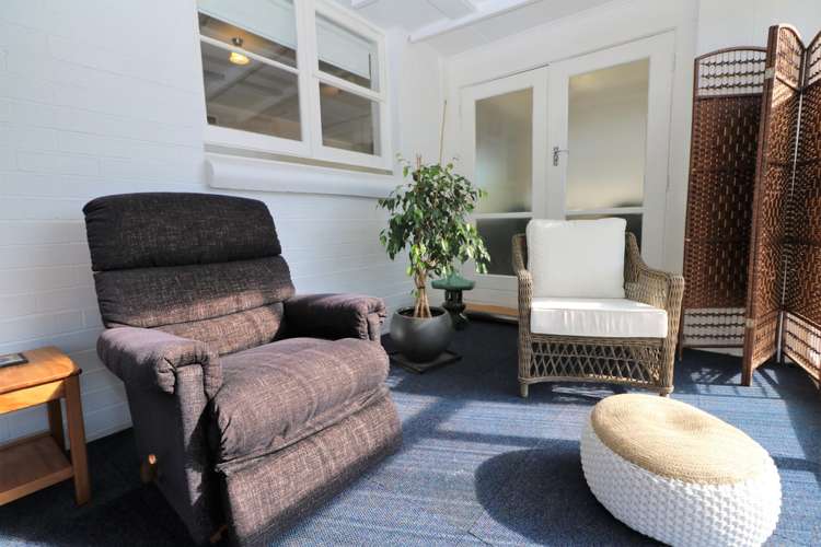 18 Costley Street Carterton_12