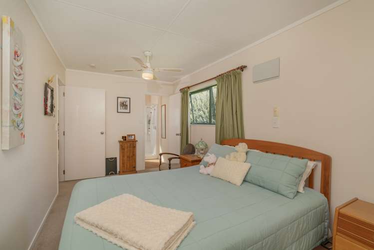 31 Whitby Avenue Whitianga_29