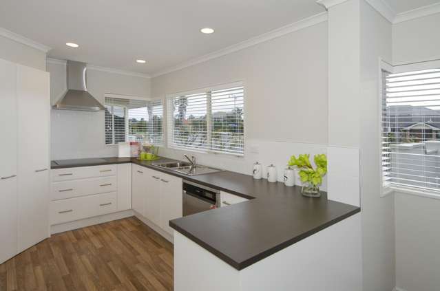 1 Santa Monica Drive Papamoa_2