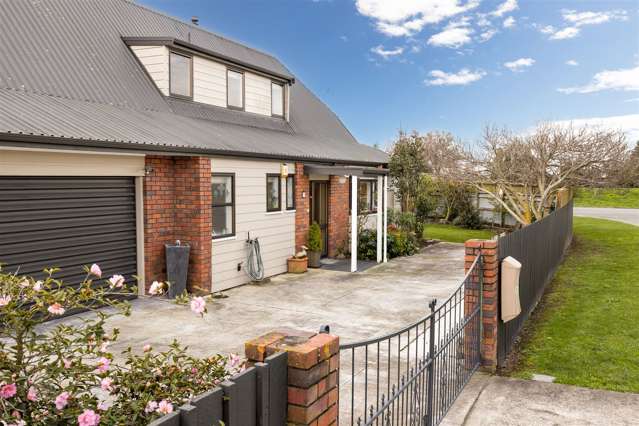 2 Bank Street Springlands_1