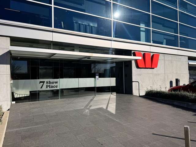 7 Show Place Addington_2