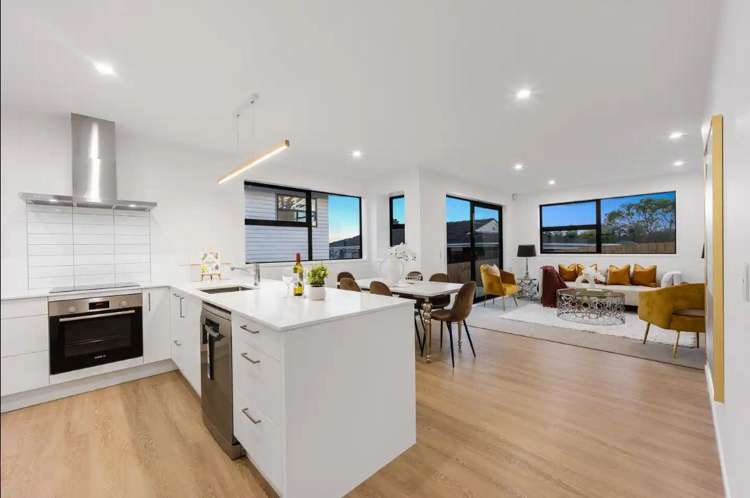 5/71 West Coast Road Glen Eden_0
