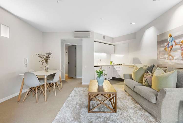 1E/11 George Street Newmarket_9