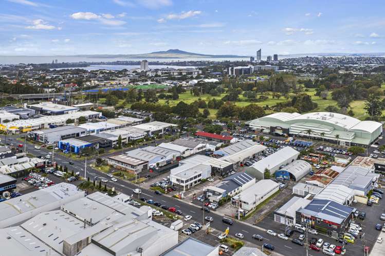 26 Porana Road Wairau Valley_24