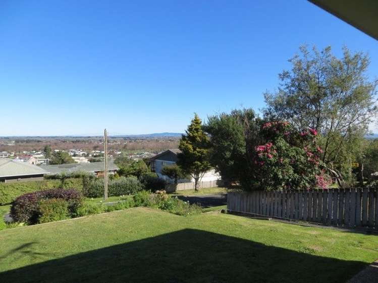 16 Puriri Street Te Aroha_13