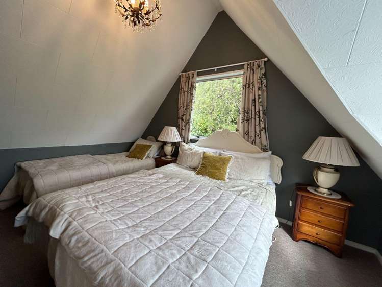 5 Selwyn Avenue Akaroa_11