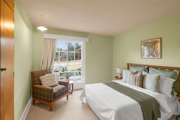 2506 Woodstock Road Oxford_12