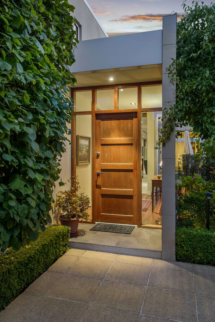 33 Wroxton Terrace Merivale_5