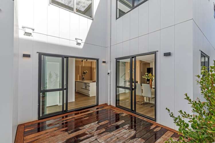 6 Green Bamboo Road Hobsonville_18