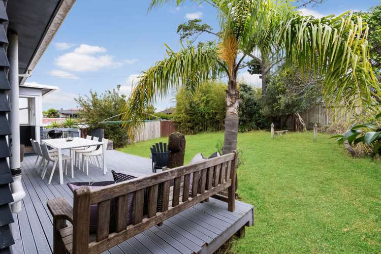 12 Taipari Road Te Atatu Peninsula_6