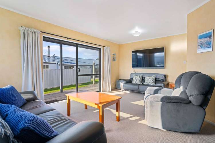 105 The Yardarm Pauanui_7