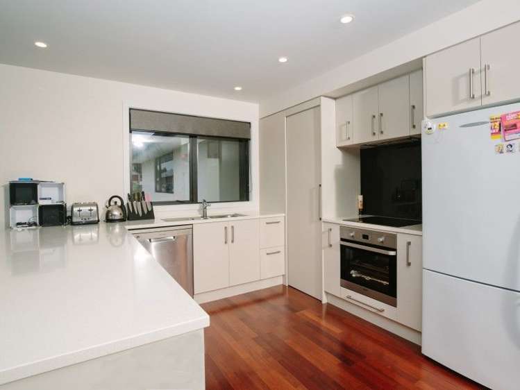 11 Centre Crescent Wanaka_1