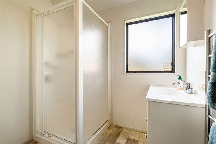 10/18 Williams Road Hobsonville_14