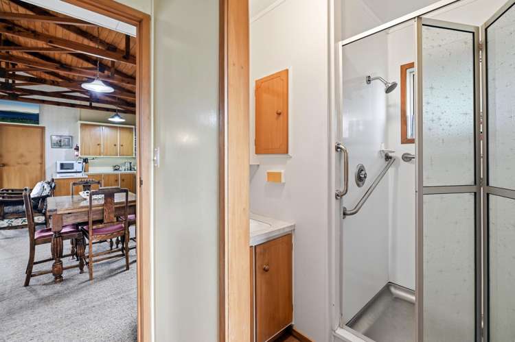 10 Nisbet Terrace Kinloch_12