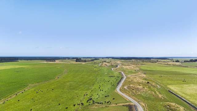 715 Santoft Road Bulls_1