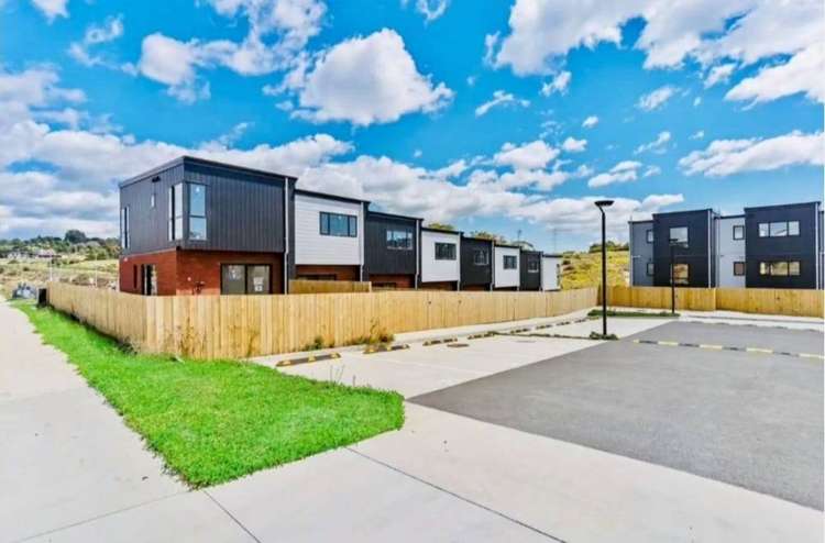 4 Creekside Way Flat Bush_16