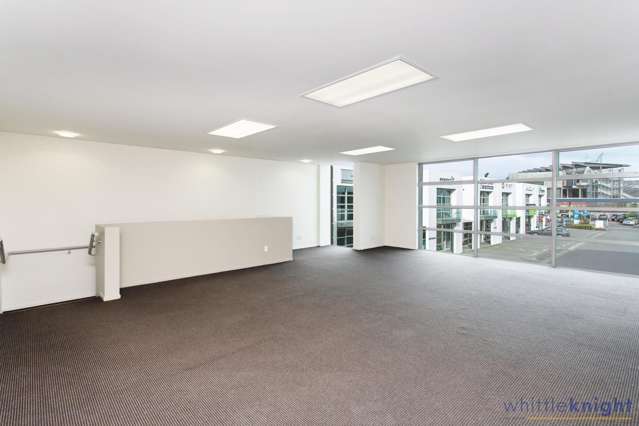 10/211 Ferry Road Waltham_4