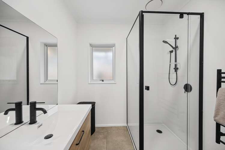 117 Eskdale Drive Bay View_14