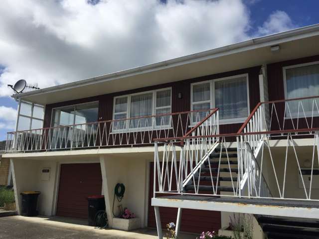 2 BEDROOMS - WINDSOR