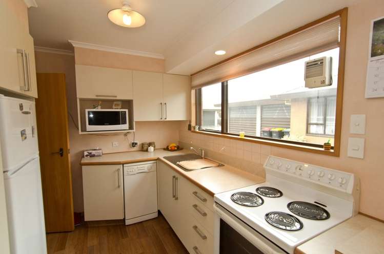 4/93 Avenue Road West End_7