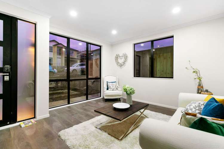 43 Hangahai Road Flat Bush_14