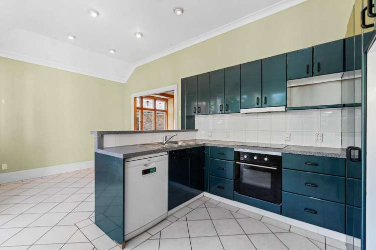 32 Linwood Avenue 1727_4