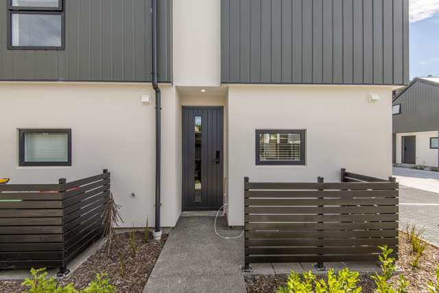 3/19 Brockworth Place Riccarton_2