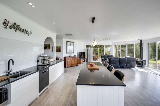 573a Whakapirau Road Maraekakaho_1