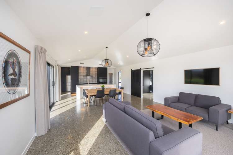 3 Castlebridge Lane Aokautere_12