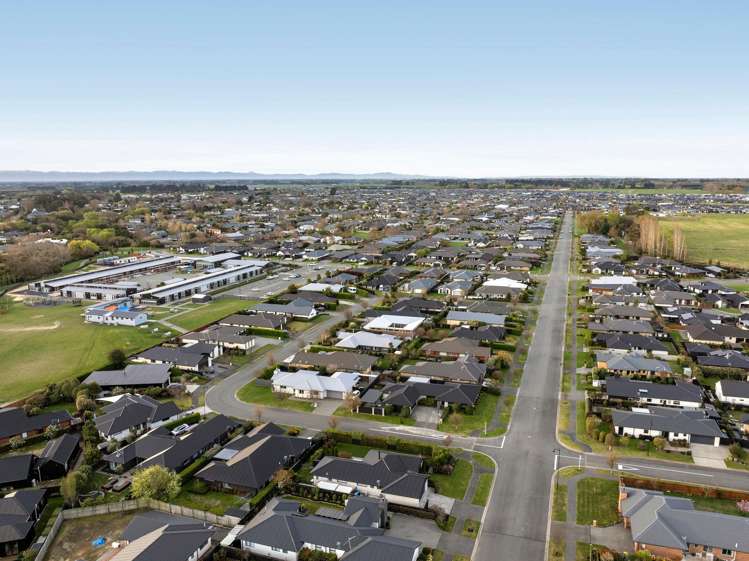 67 Liffey Springs Drive Lincoln_29