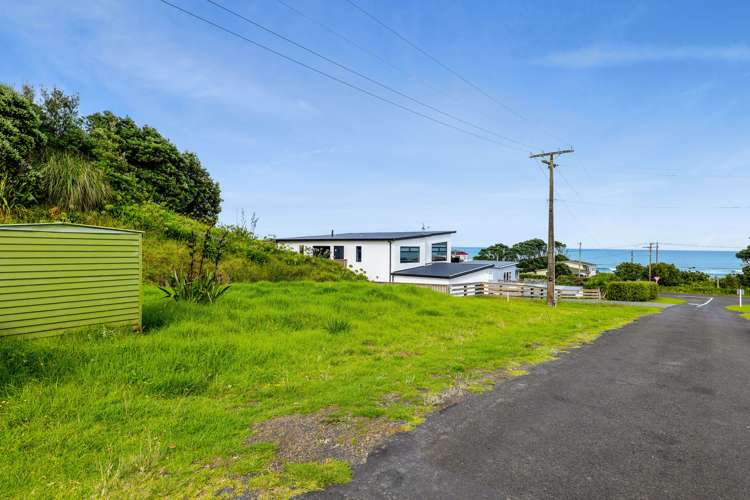 6 Tokopapa Street Mokau_4