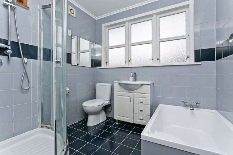 14 Kaurilands Road Titirangi_13