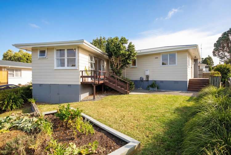 129 Kingswood Road Brookfield_24