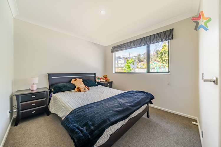 23 Poppy Watts Grove Stokes Valley_15