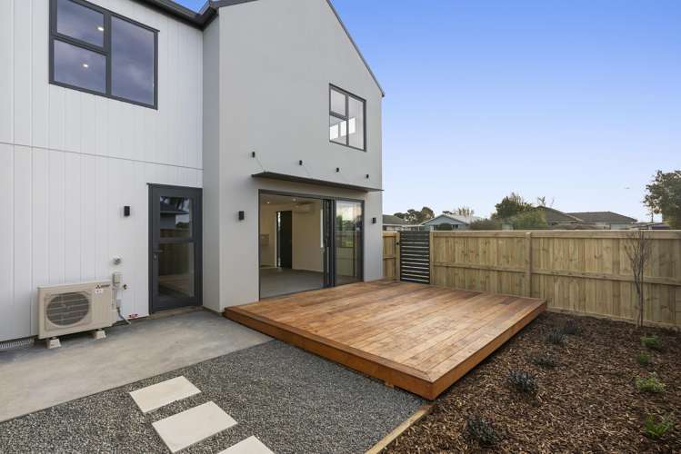 1/15 Tralee Place Bishopdale_11